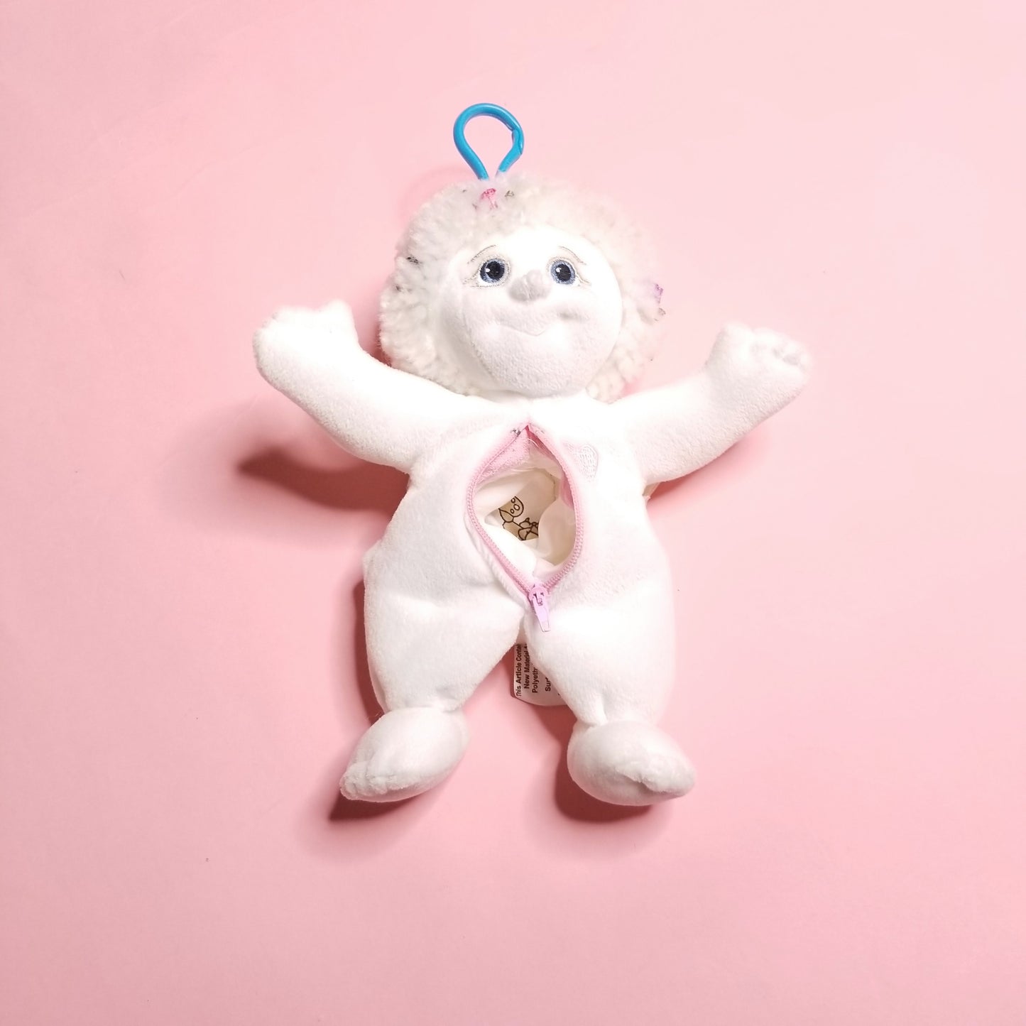 ✧・゚: *✧・゚:* Angel Baby Keychain *:・゚✧*:・゚✧
