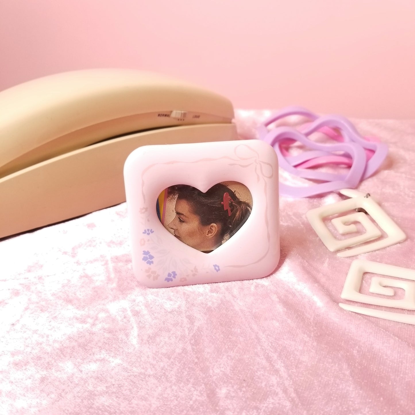 The Crush Mini picture frame