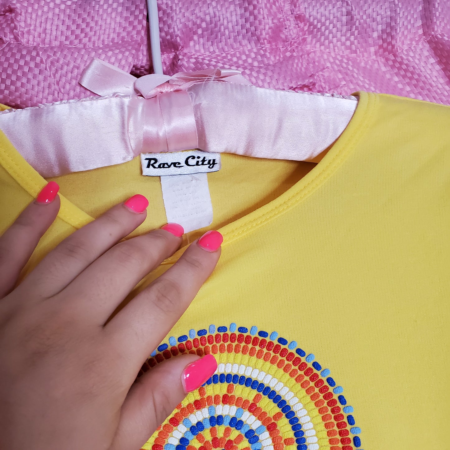 Rave City Native American design top