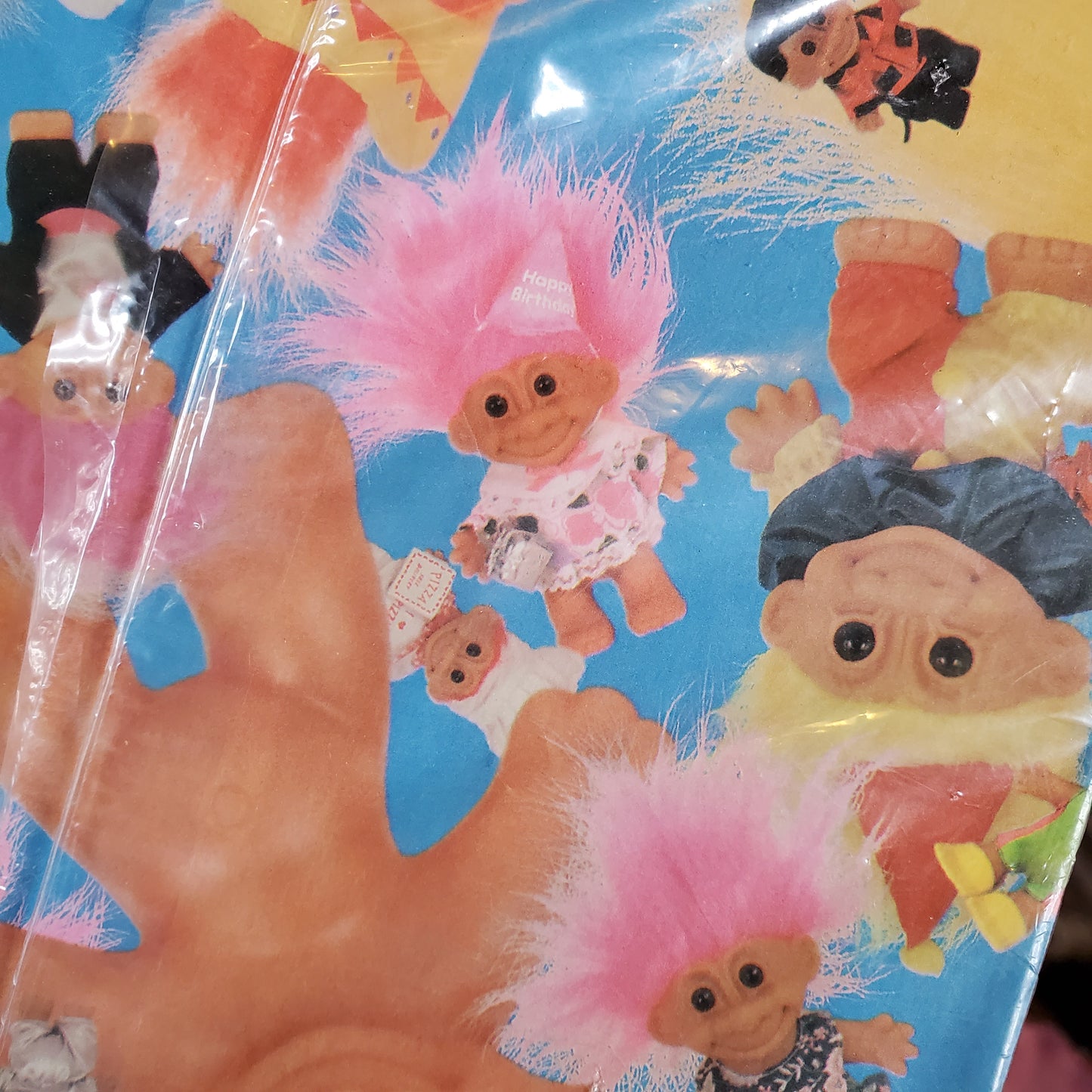1994 Trolls Gift wrap