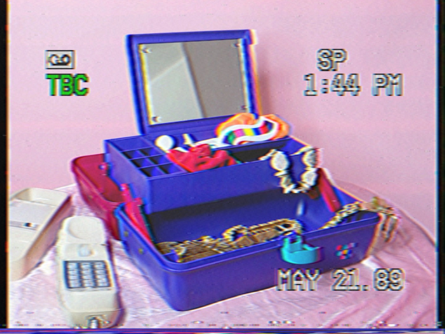 Totally Cool Caboodles box in maroon purple & teal