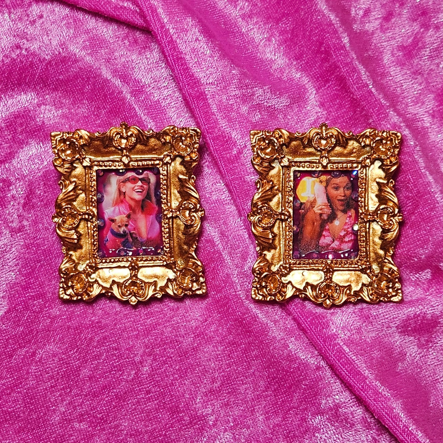 The best of Elle baroque frame earrings