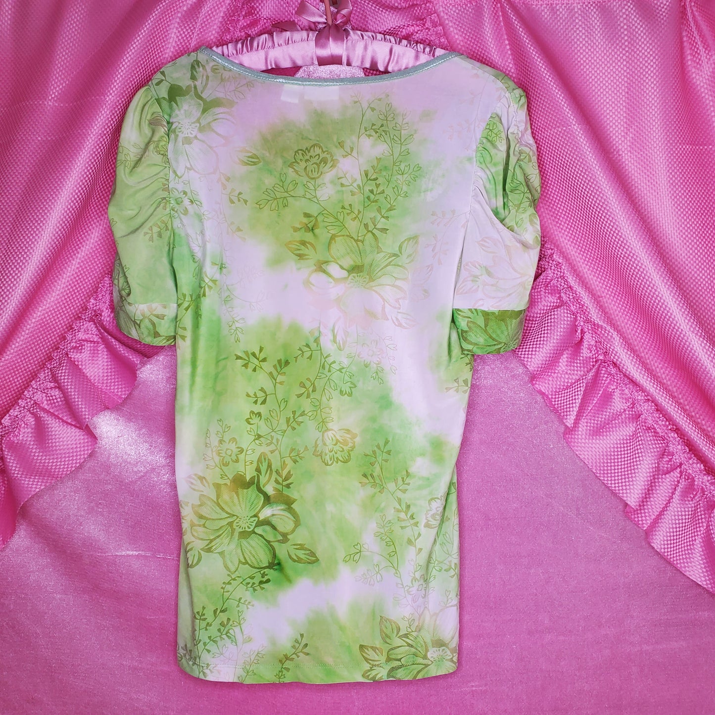 Stone wash green floral blouse