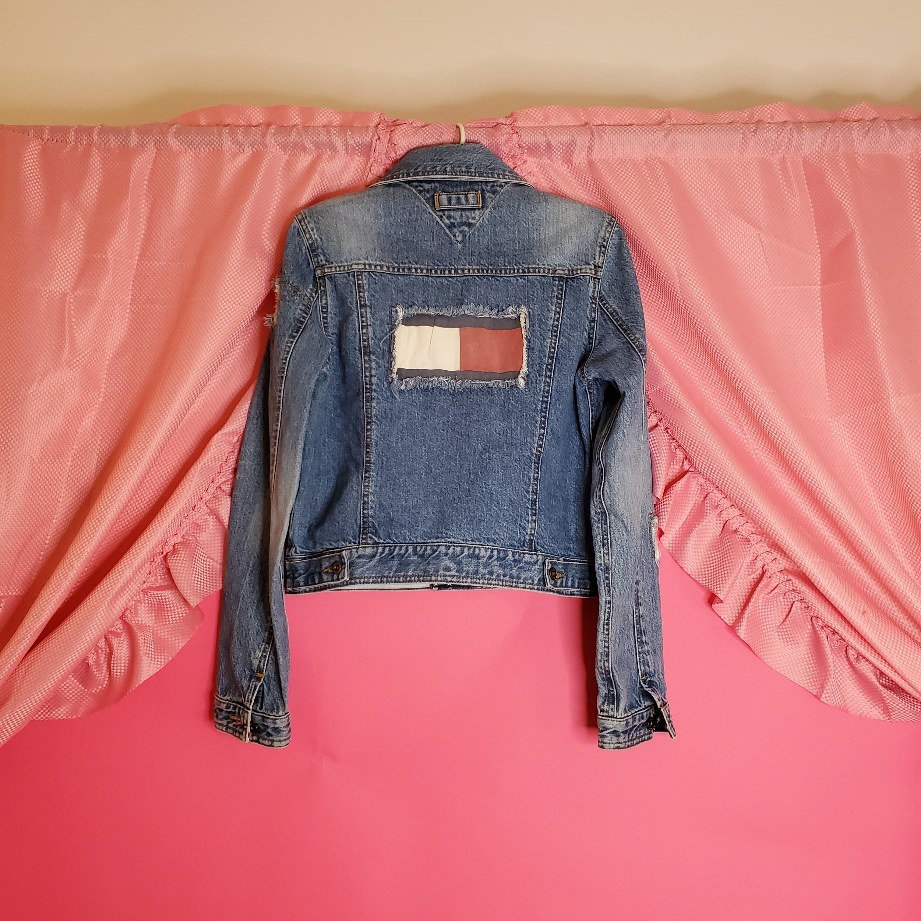 Tommy hilfiger hotsell pink denim jacket