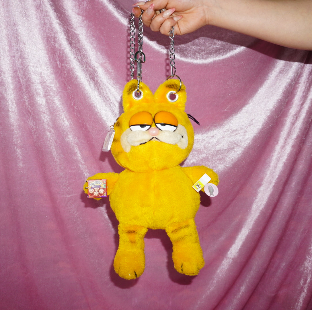 1981 Garfield crossbody plush bag